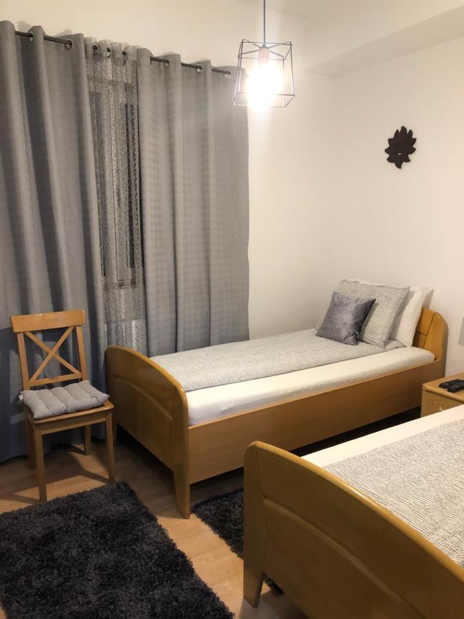 Apartament Basak 2 Apartment Deva Luaran gambar