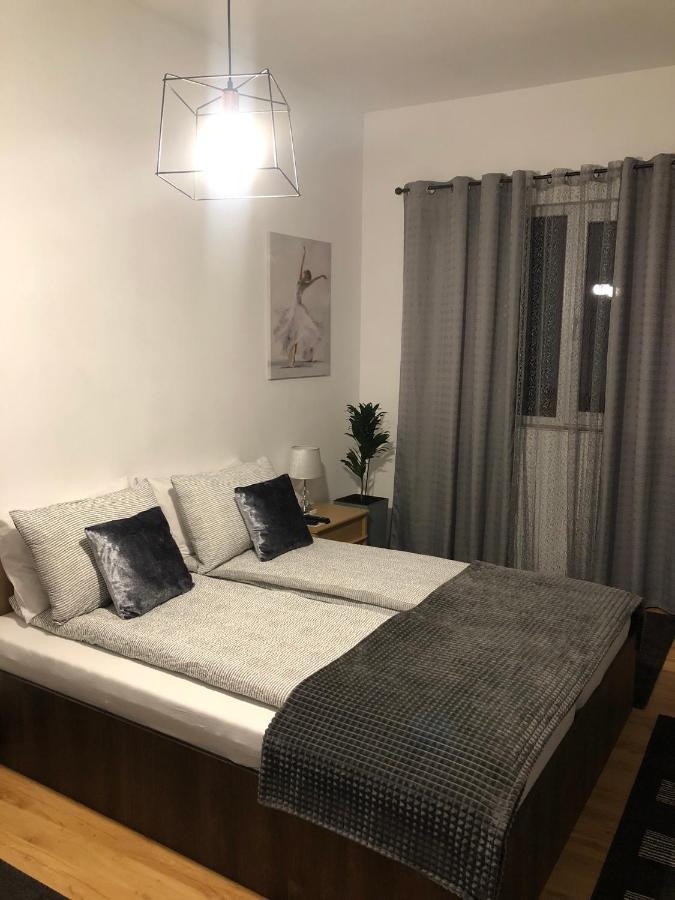 Apartament Basak 2 Apartment Deva Luaran gambar